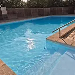 Havre De Paix Climatise,piscine,wifi Apartament *